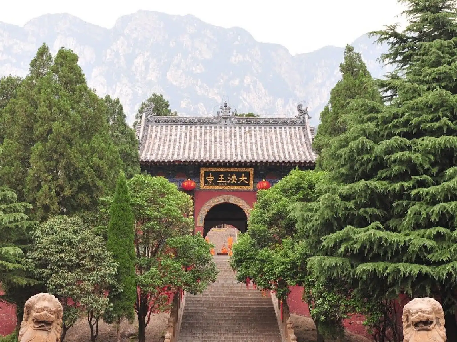 Jiangguanchi tourism