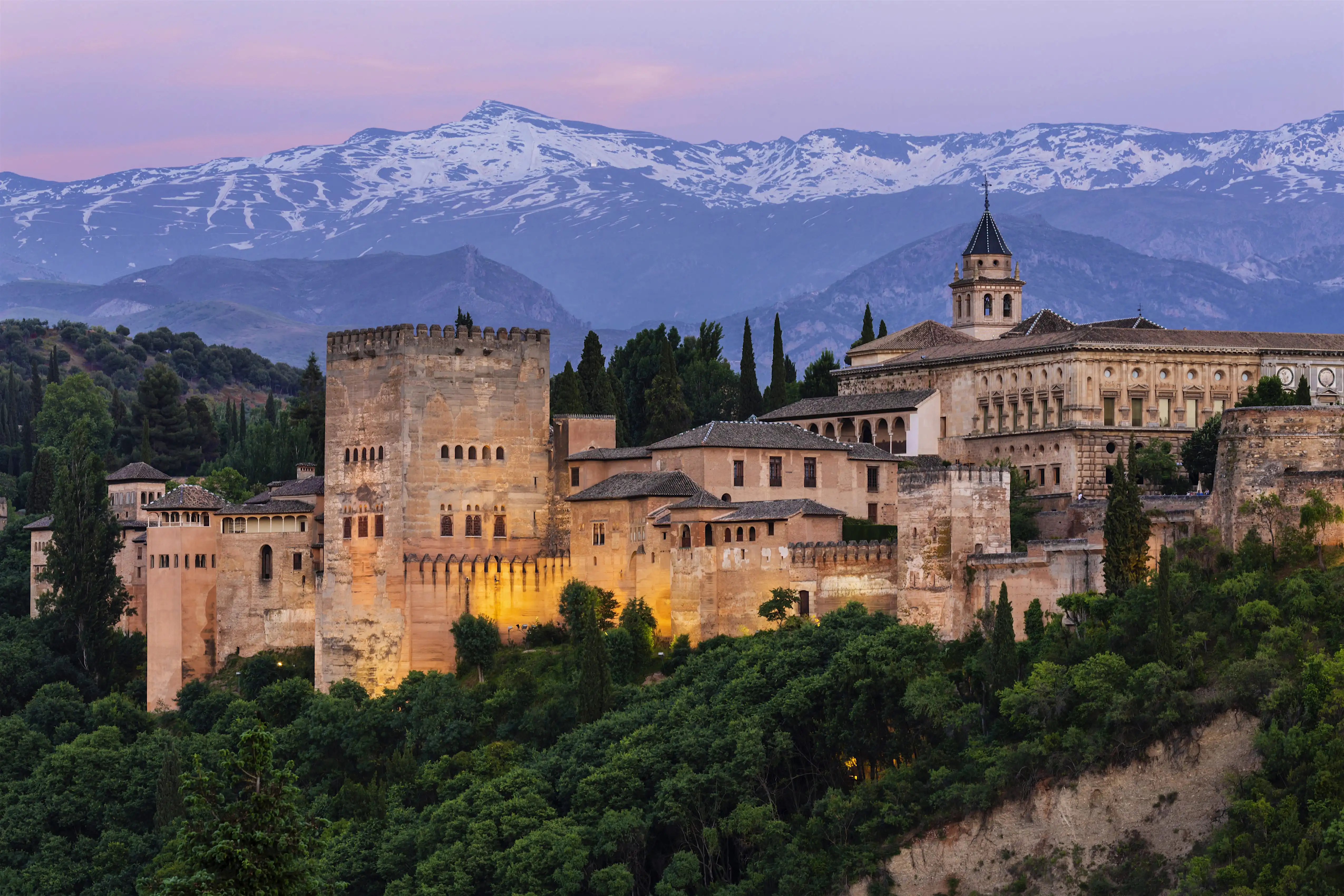 Granada tourism