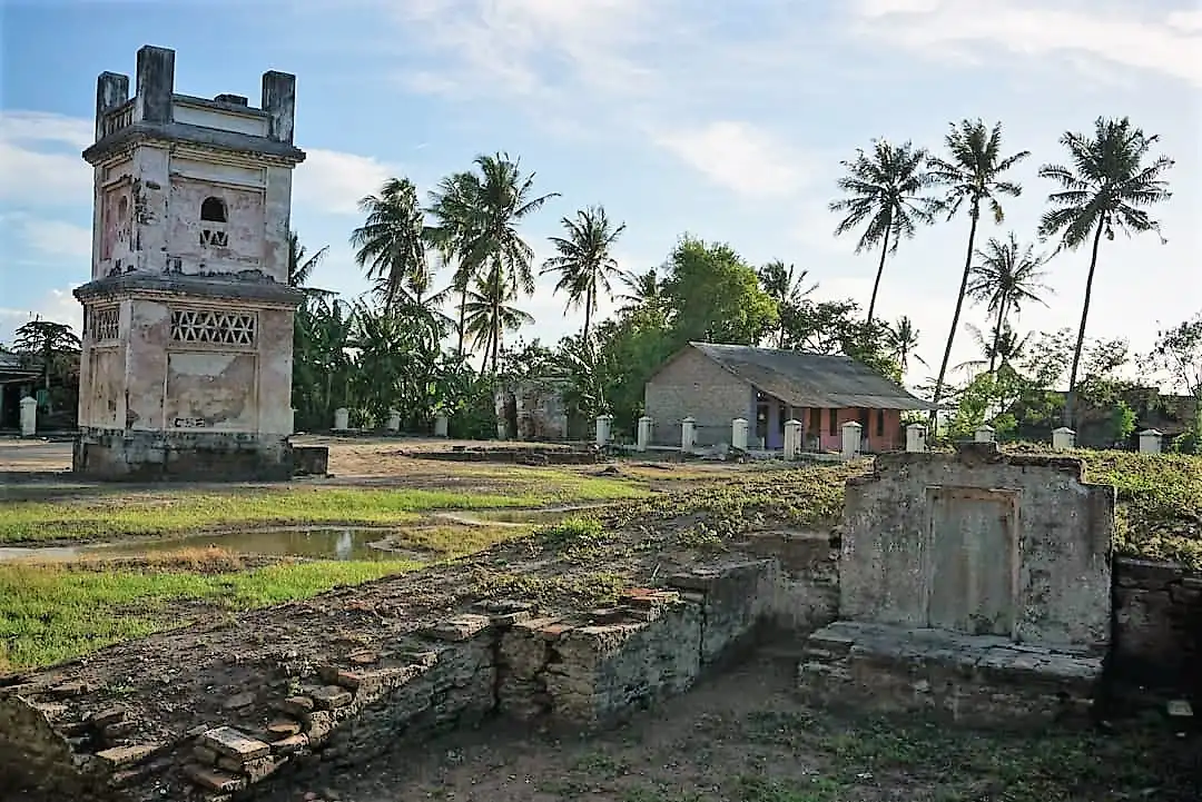 Serang tourism