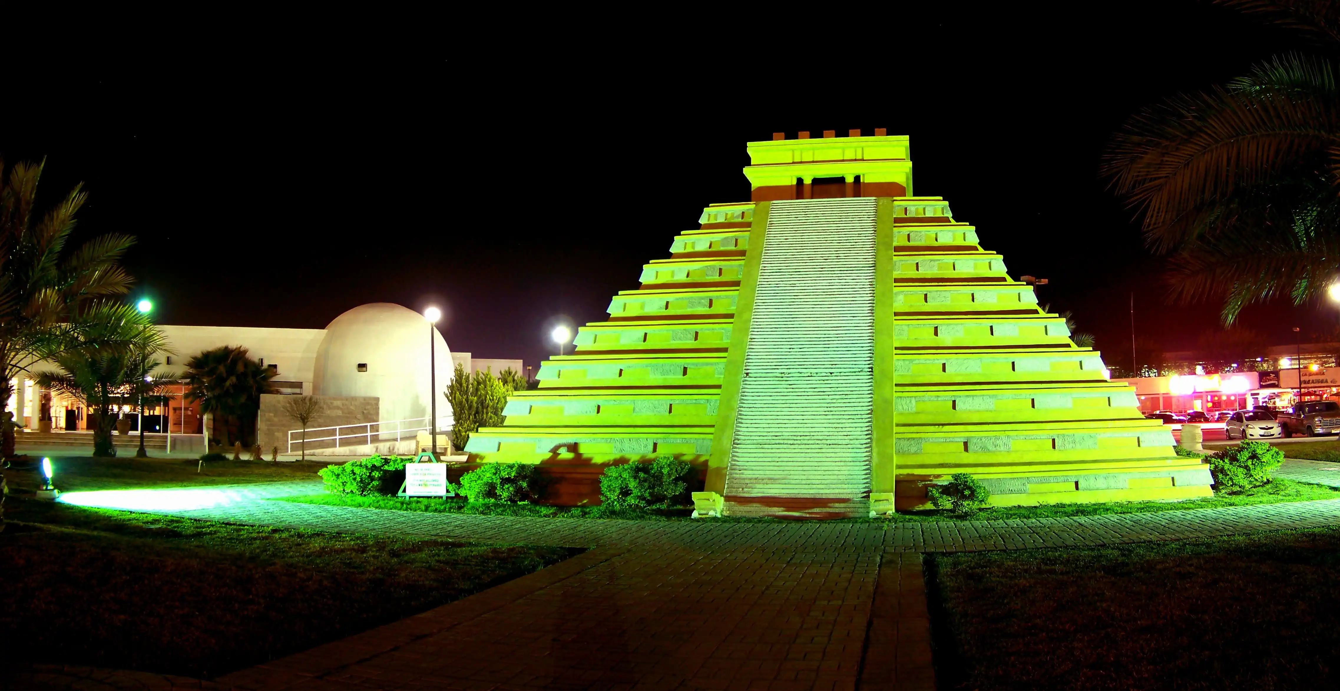 Piedras Negras tourism