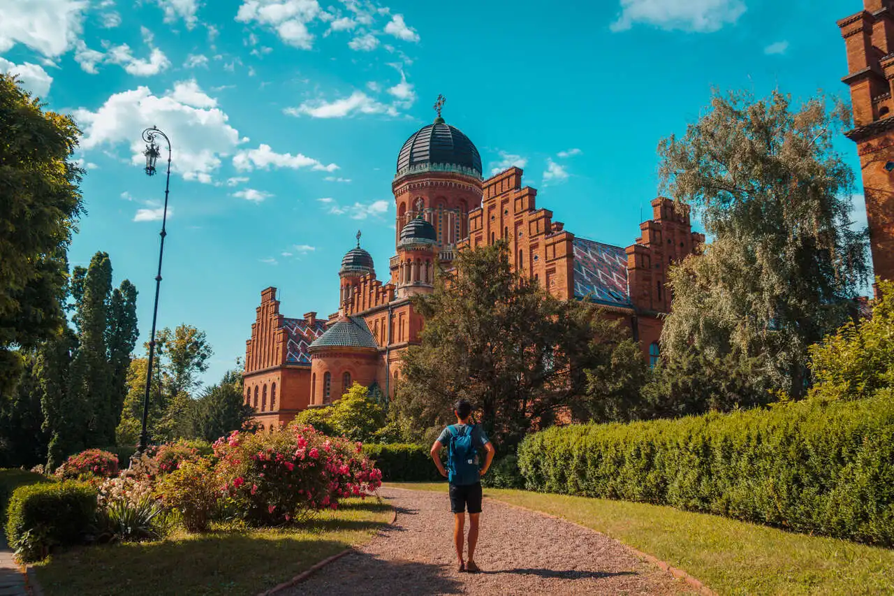 Chernivtsi tourism