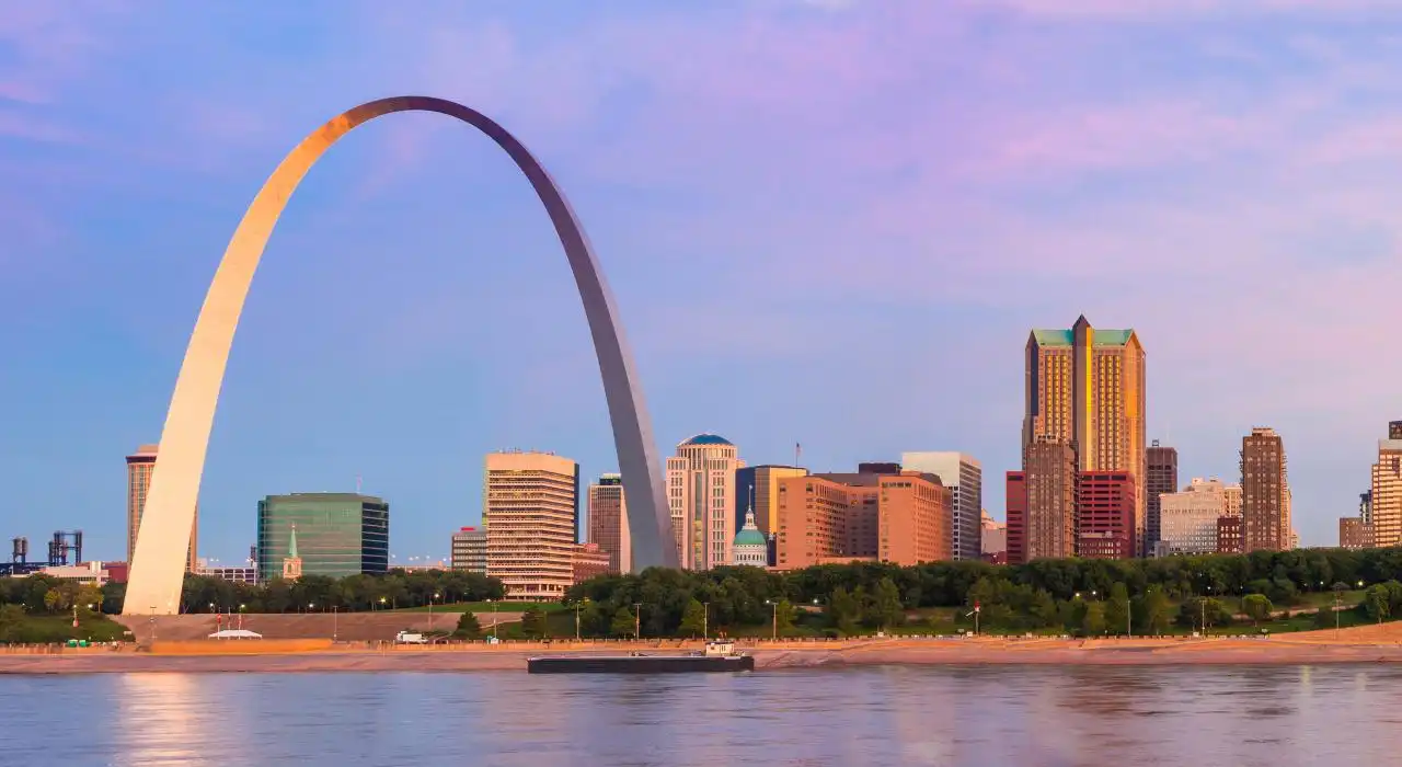 St. Louis tourism